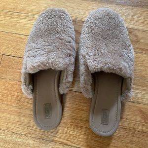 Ugg Janaya Cozy Genuine Sheepskin-Topped Mules
